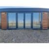 Module Préfabriqué de 13 m2 – Bardage Bois, Toit Plat + Façade Vitrée