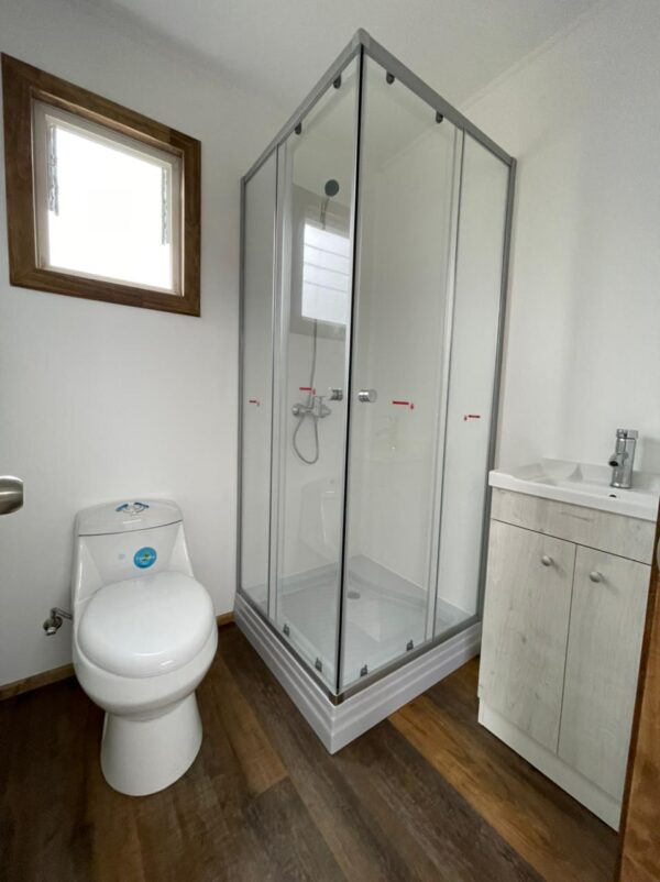 Conteneur Modulaire Athènes 18 m² (6 × 3 m) – Module Habitable Clé en Main